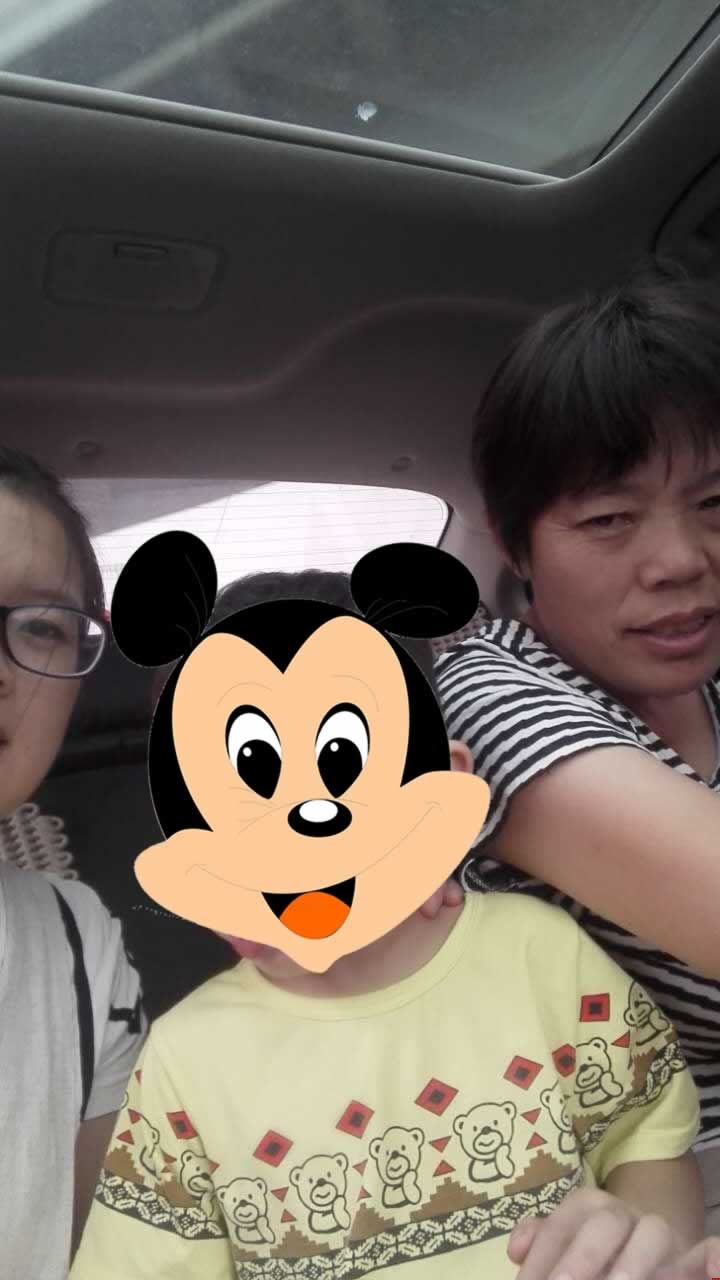 ��Ů����ͬ����һ������www.zuyujishishuchu.com